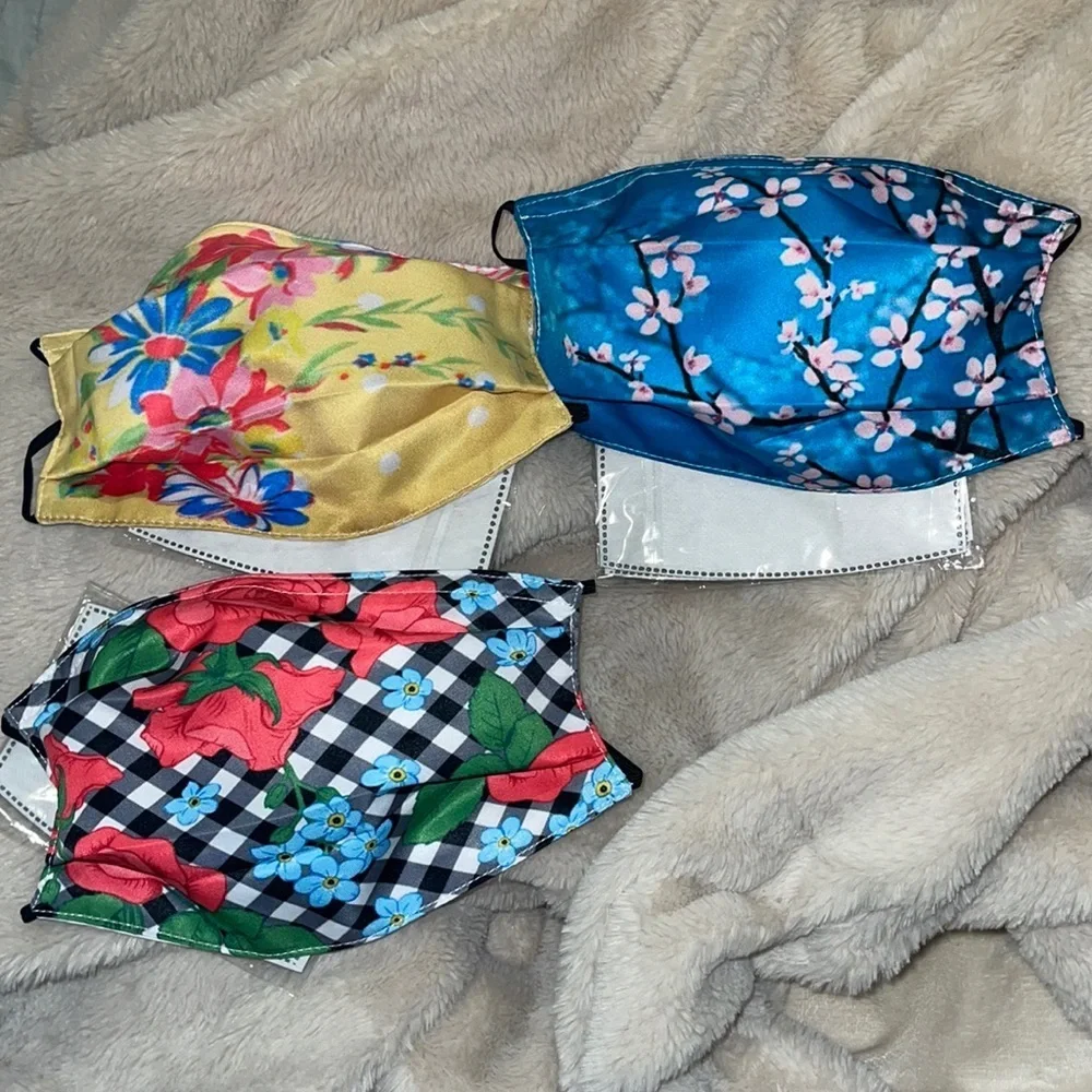 New set/3 floral face masks